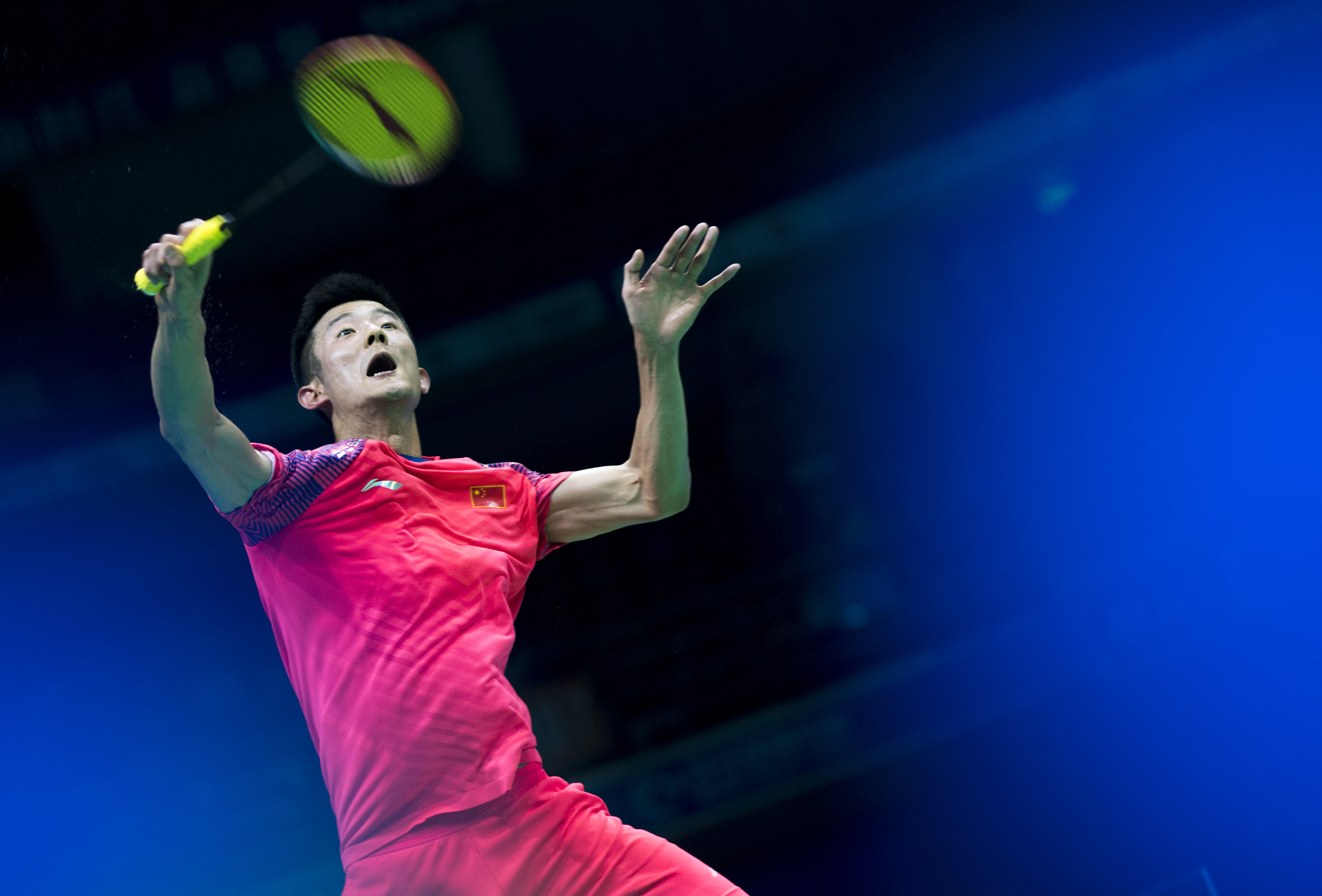 马来西亚羽毛球队爆冷丹麦羽毛球队，谌龙惊艳世界