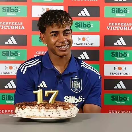 包含英格兰轻取克罗地亚，阿尔巴高光表现的词条