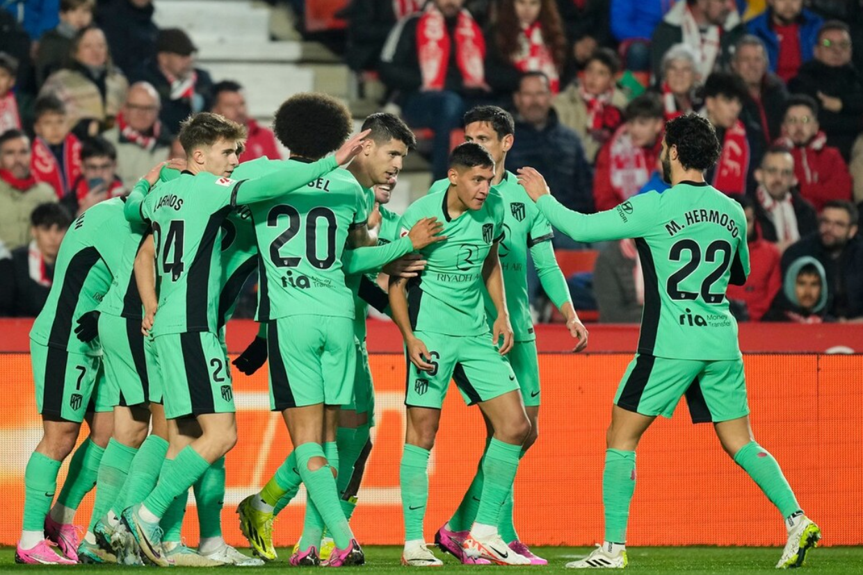 包含格拉纳达连败，保级前途堪忧的词条