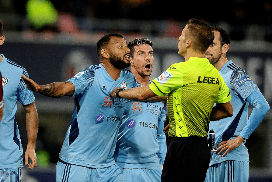 卡利亚里主场大捷，升至积分榜第三位的简单介绍