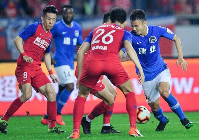 重庆斯威客场战胜河南建业，连胜的简单介绍