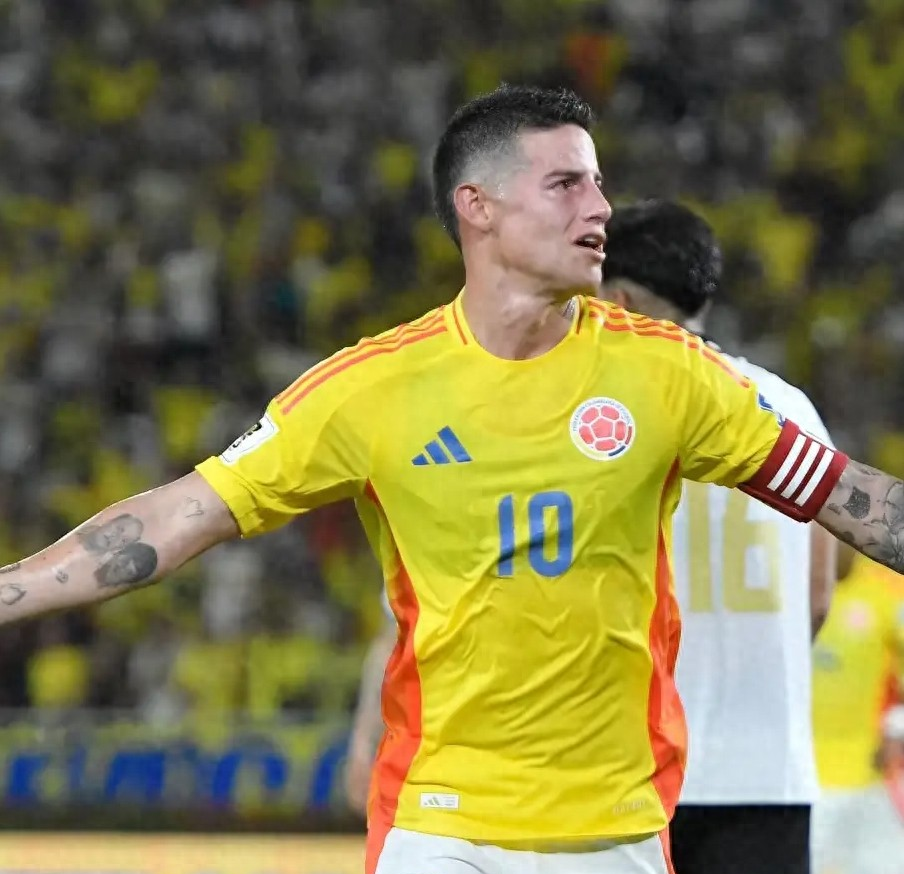 熊猫体育-南美联赛豪强再造王朝，争夺冠军