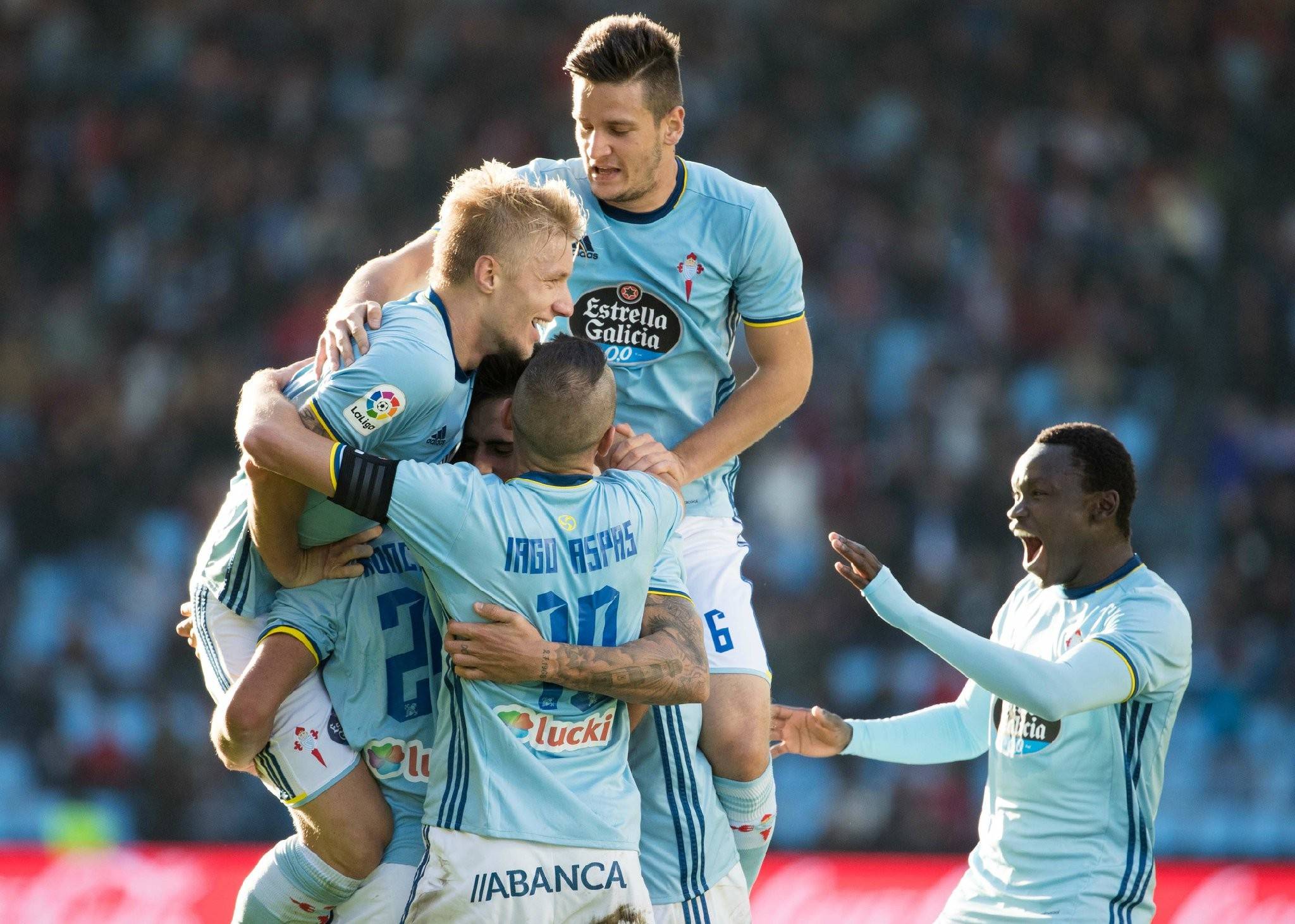 巴塞罗那中场组织得当,助球队征服对手的简单介绍 巴塞罗那中场组织得当,助球队征服对手的简单介绍