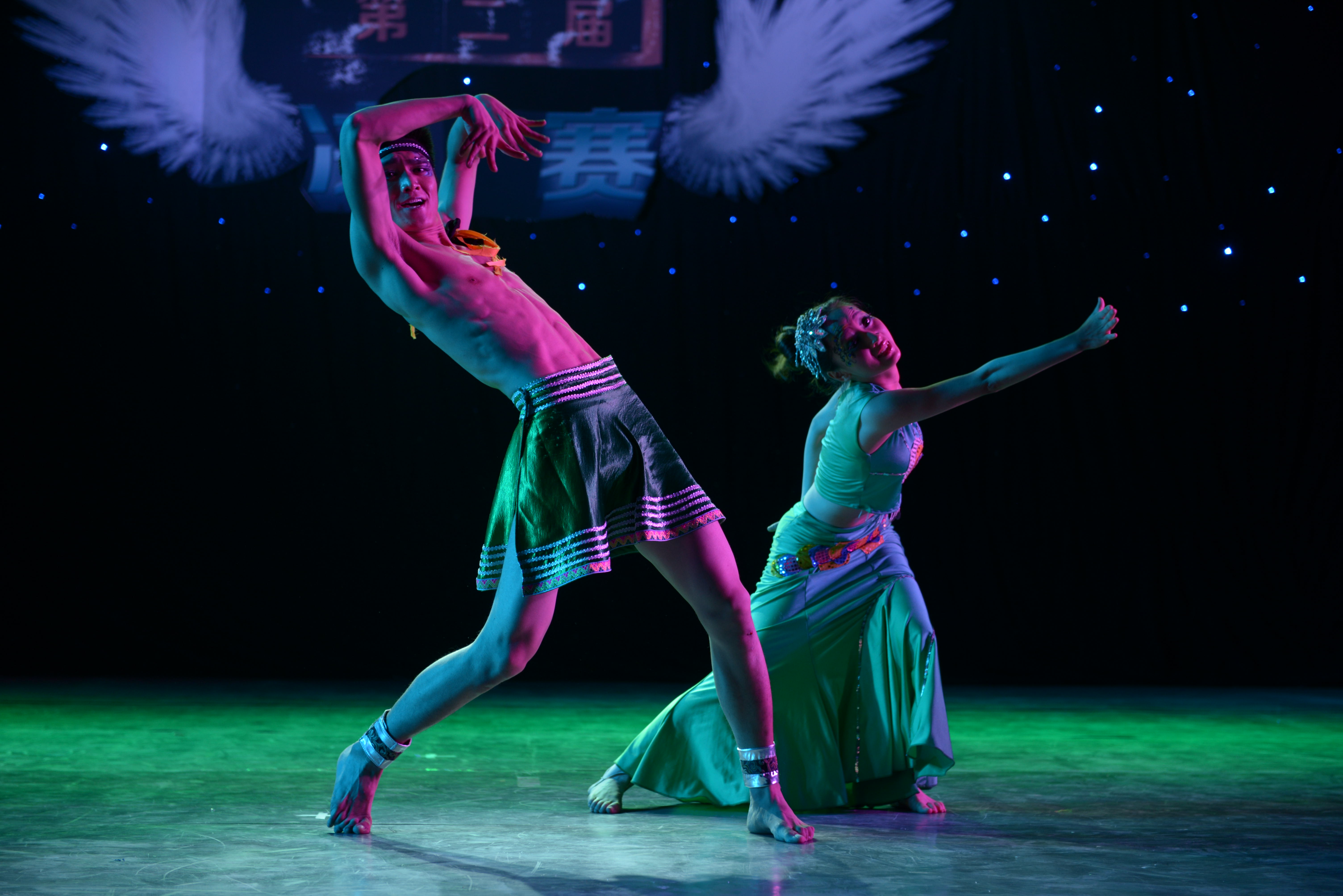 舞蹈比赛中芬兰选手获得好成绩