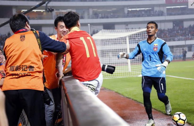 包含缅甸球队历经战火，晋级关键一战的词条