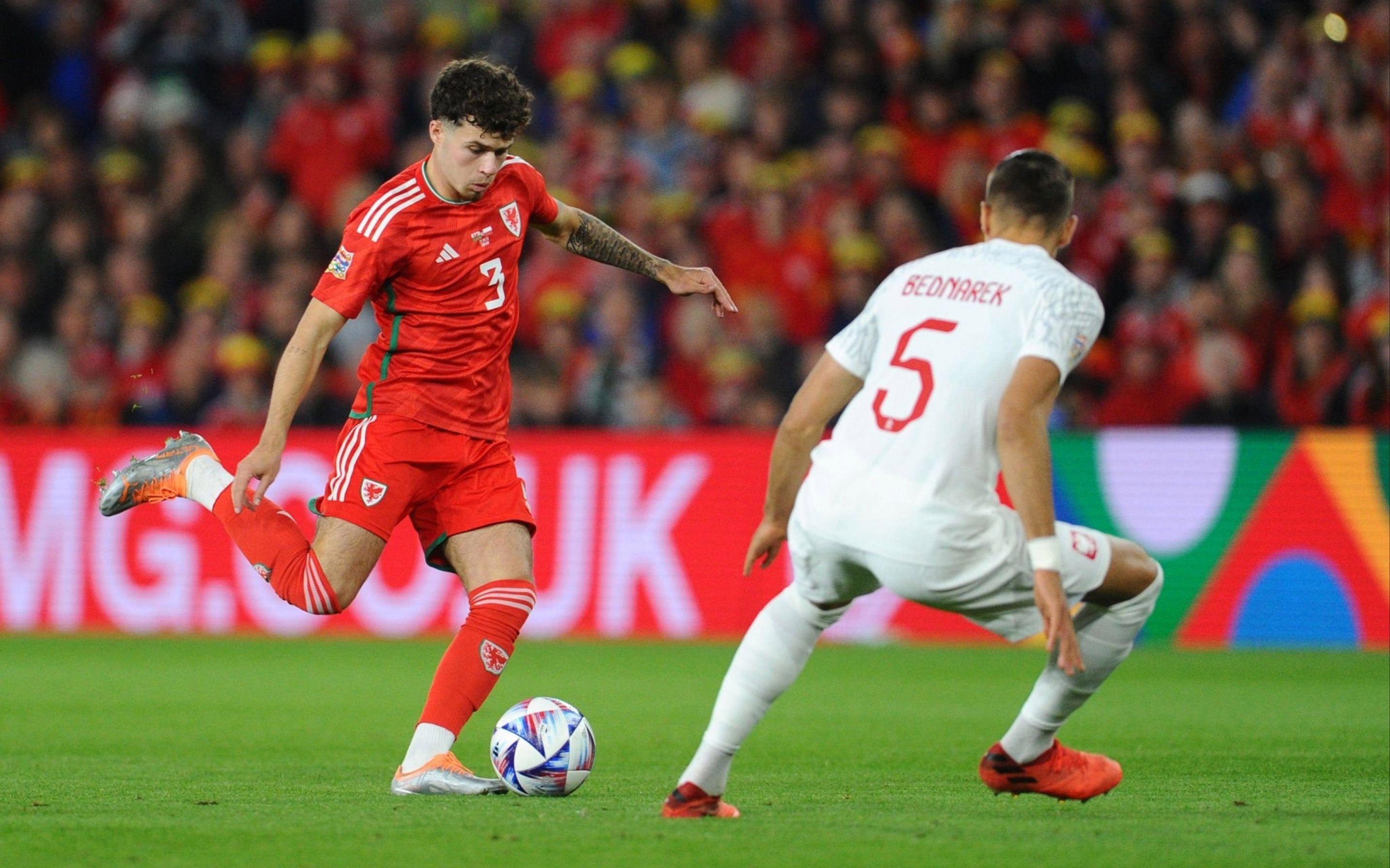 荷兰击败波兰，晋级欧国联半决赛