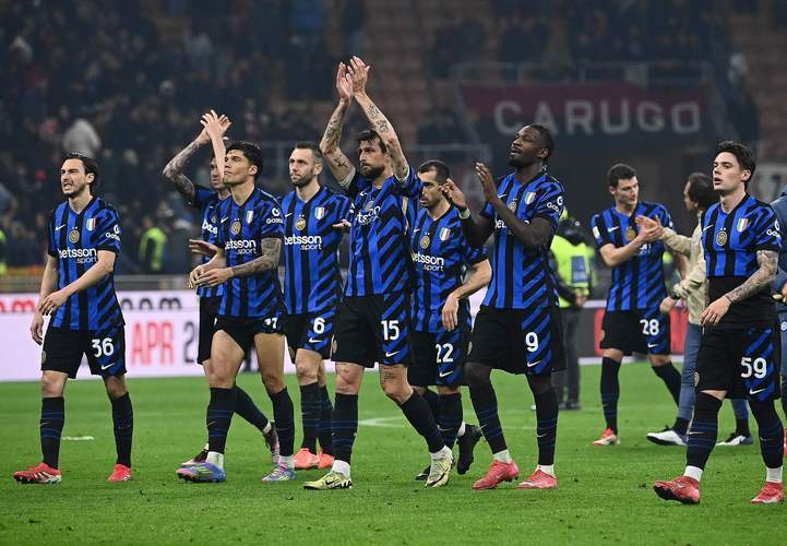 AC米兰主场击败尤文图斯,稳固榜首位置的简单介绍 AC米兰主场击败尤文图斯,稳固榜首位置的简单介绍