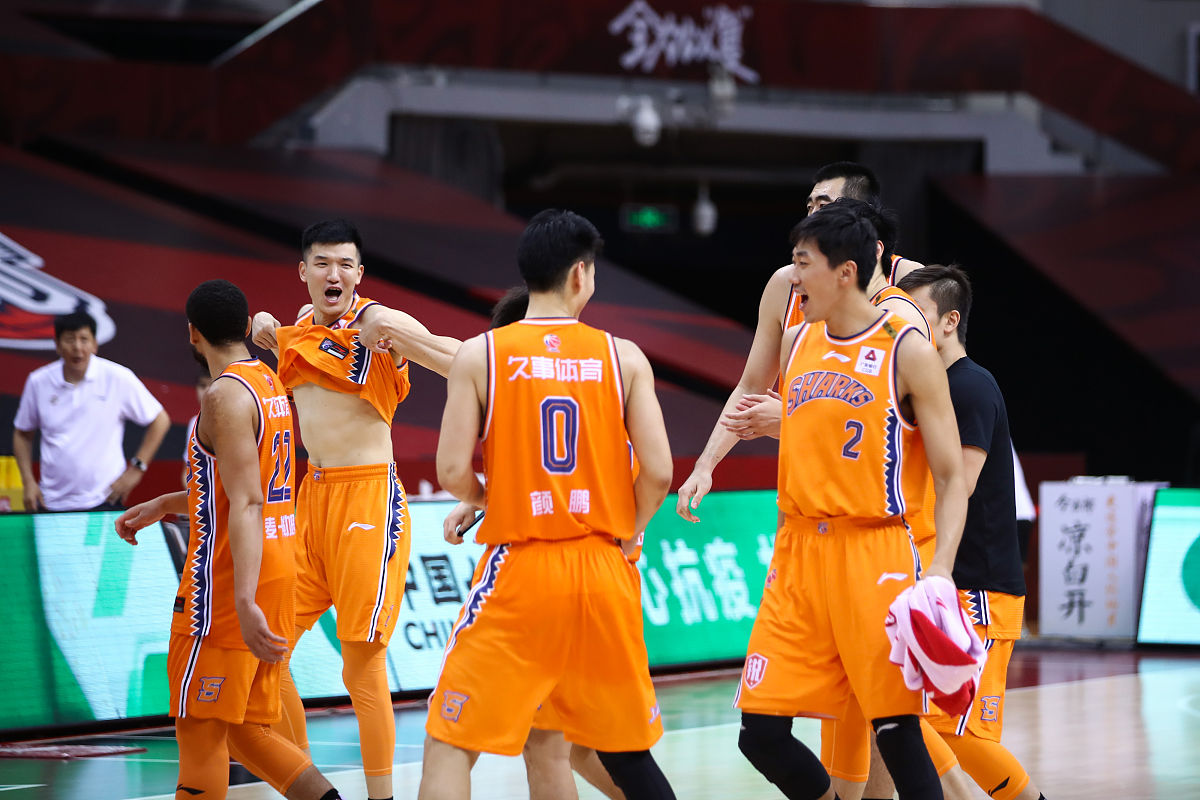 江苏队客场不敌山东男篮,遭遇败绩的简单介绍 江苏队客场不敌山东男篮,遭遇败绩的简单介绍