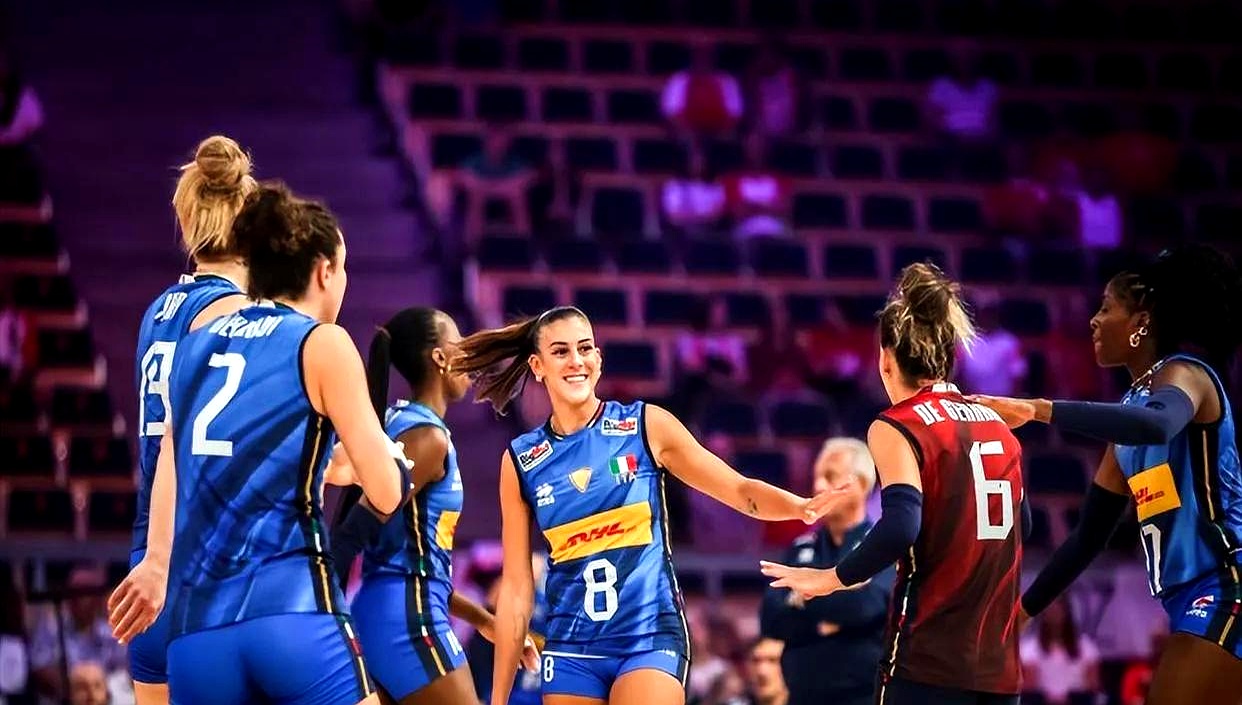 波兰队力克中国队，波尔状态火热