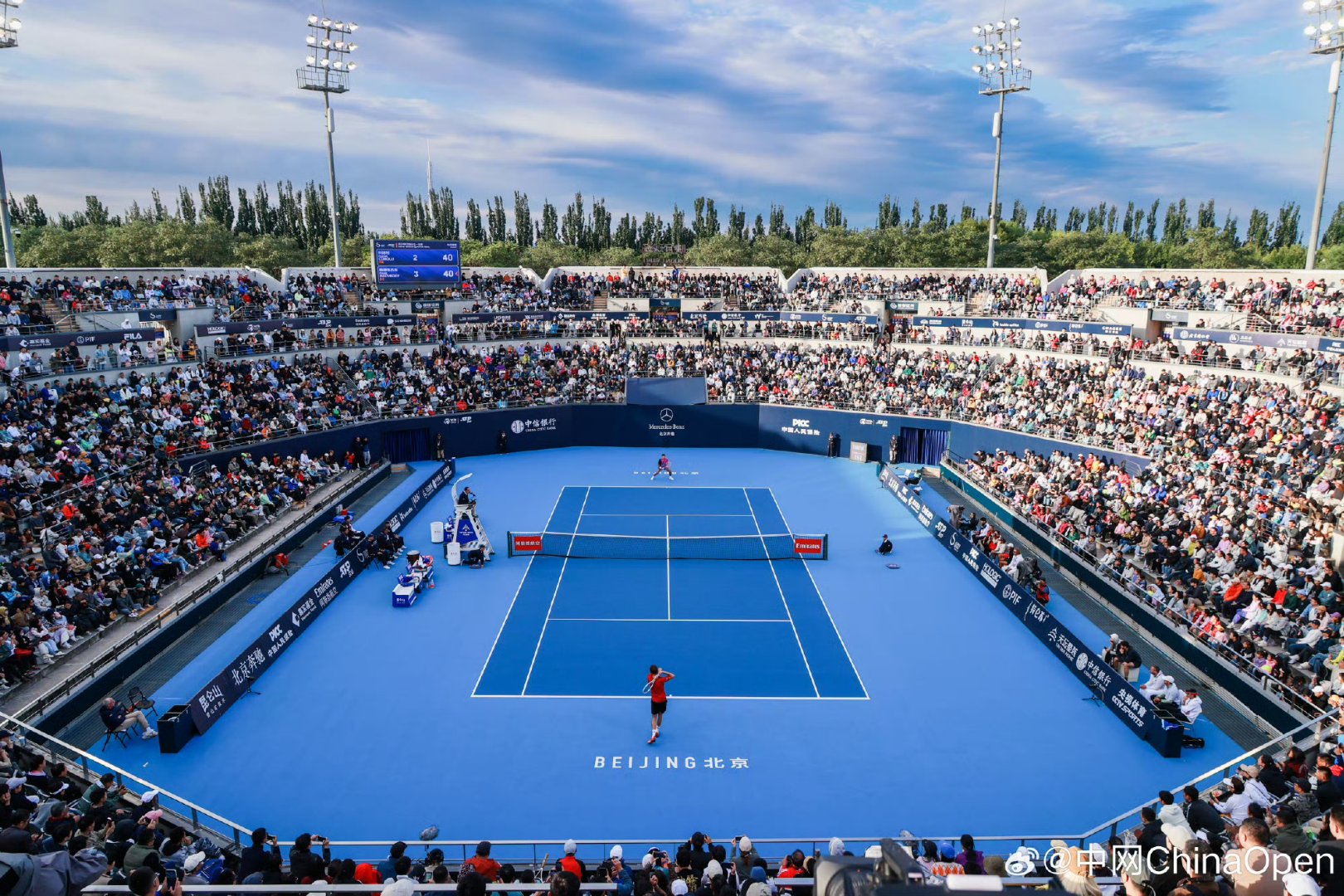 拉沃尔杯险胜澳网,梅德韦杰夫统治全场的简单介绍 拉沃尔杯险胜澳网,梅德韦杰夫统治全场的简单介绍