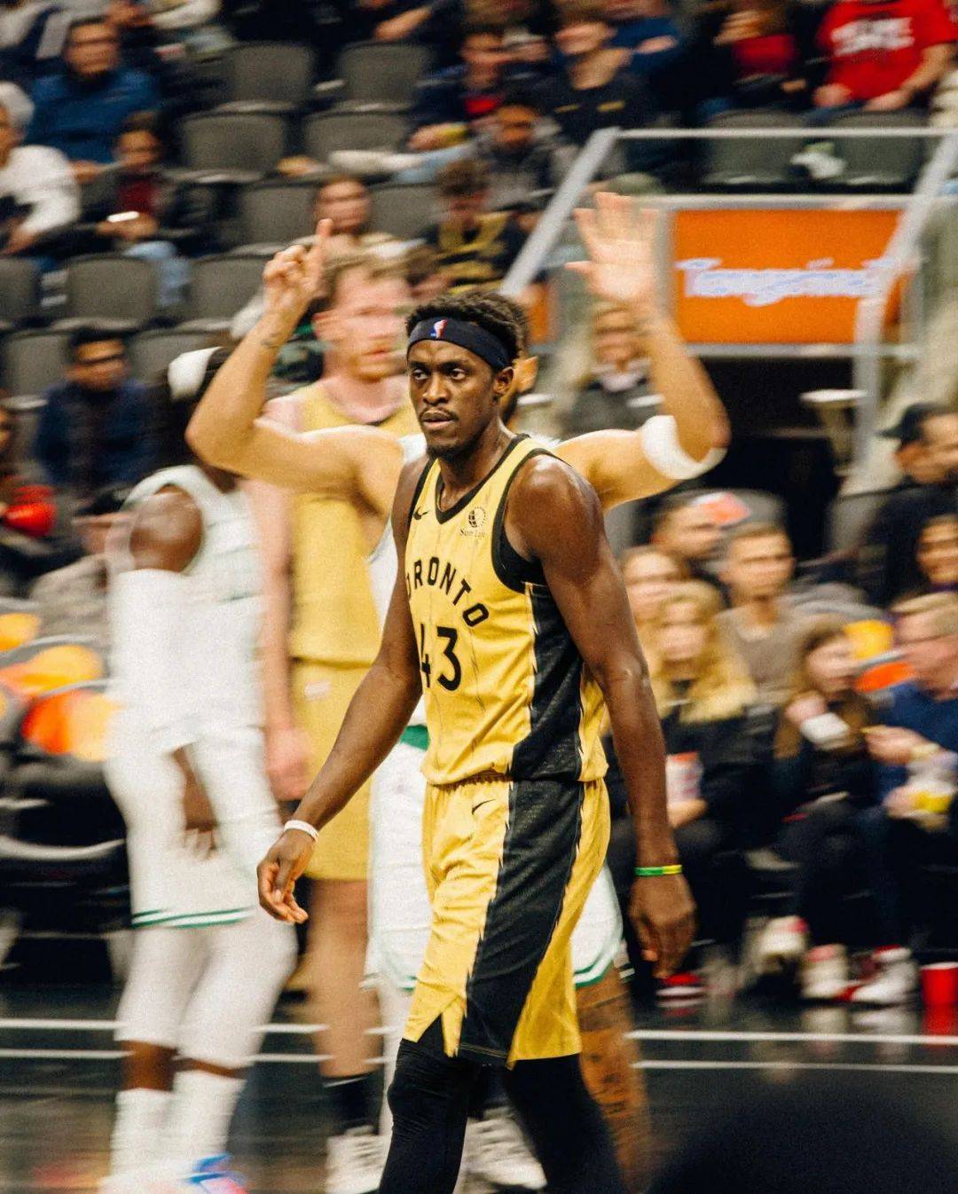 关于上海队轻取辽宁队，西亚卡姆状态火热的信息