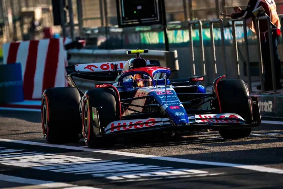 红牛二队完胜红牛车队，勒克莱尔点燃赛场的简单介绍