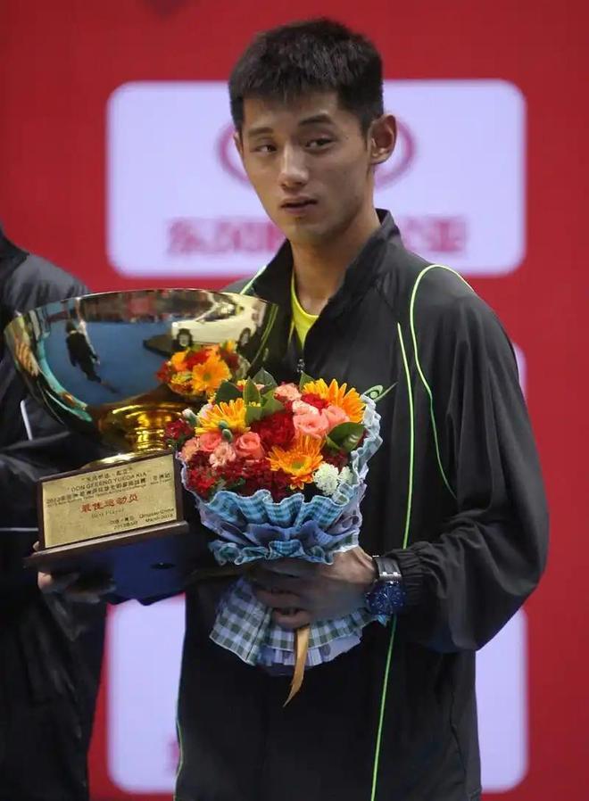 包含韩国队完胜奥地利队，张继科高光表现的词条